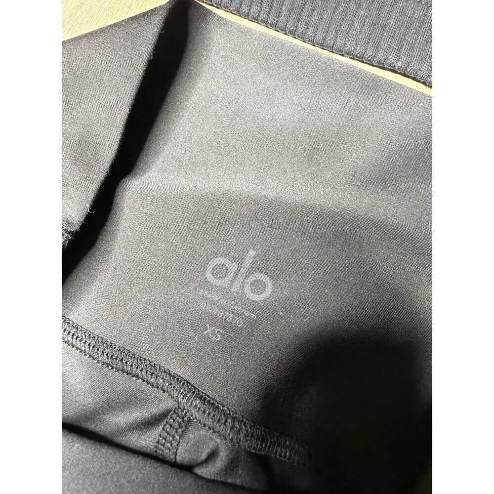 Alo Yoga SET Airlift 7/8 Length Leggings AND Wellness Ribbed Bra in Black XS